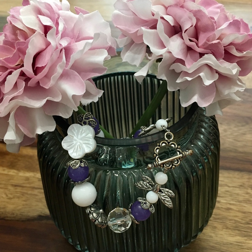 Beautiful artisan unique handmade bracelet purple white silver boho hippie